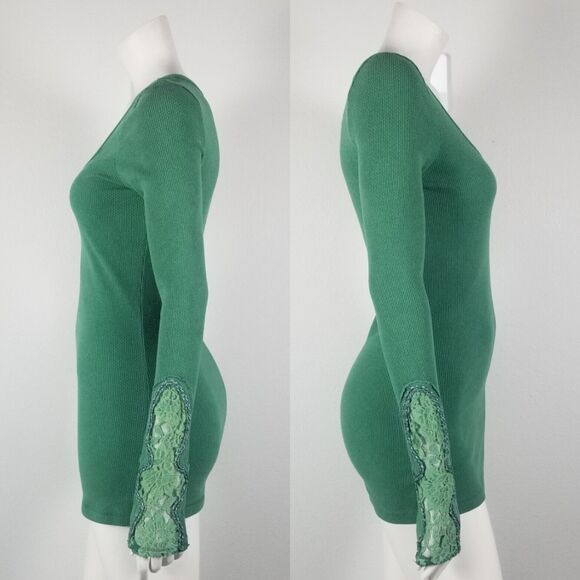 Free People Rare Crafty Cuff Green and Blush Thermal Top Bundle (2) Size Medium - Picture 4 of 13